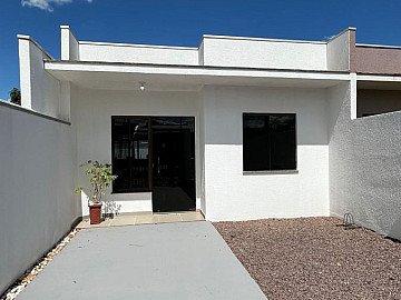 Casa a venda no Bairro Guaruja